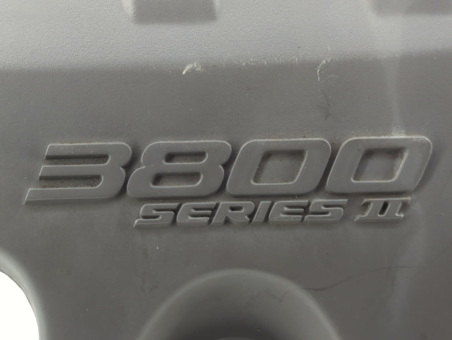 2005 Chevrolet Impala Engine Cover - Oemusedautoparts1.com