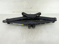 2005 Chevrolet Impala Spare Scissor Car Jack 1415295 - Oemusedautoparts1.com