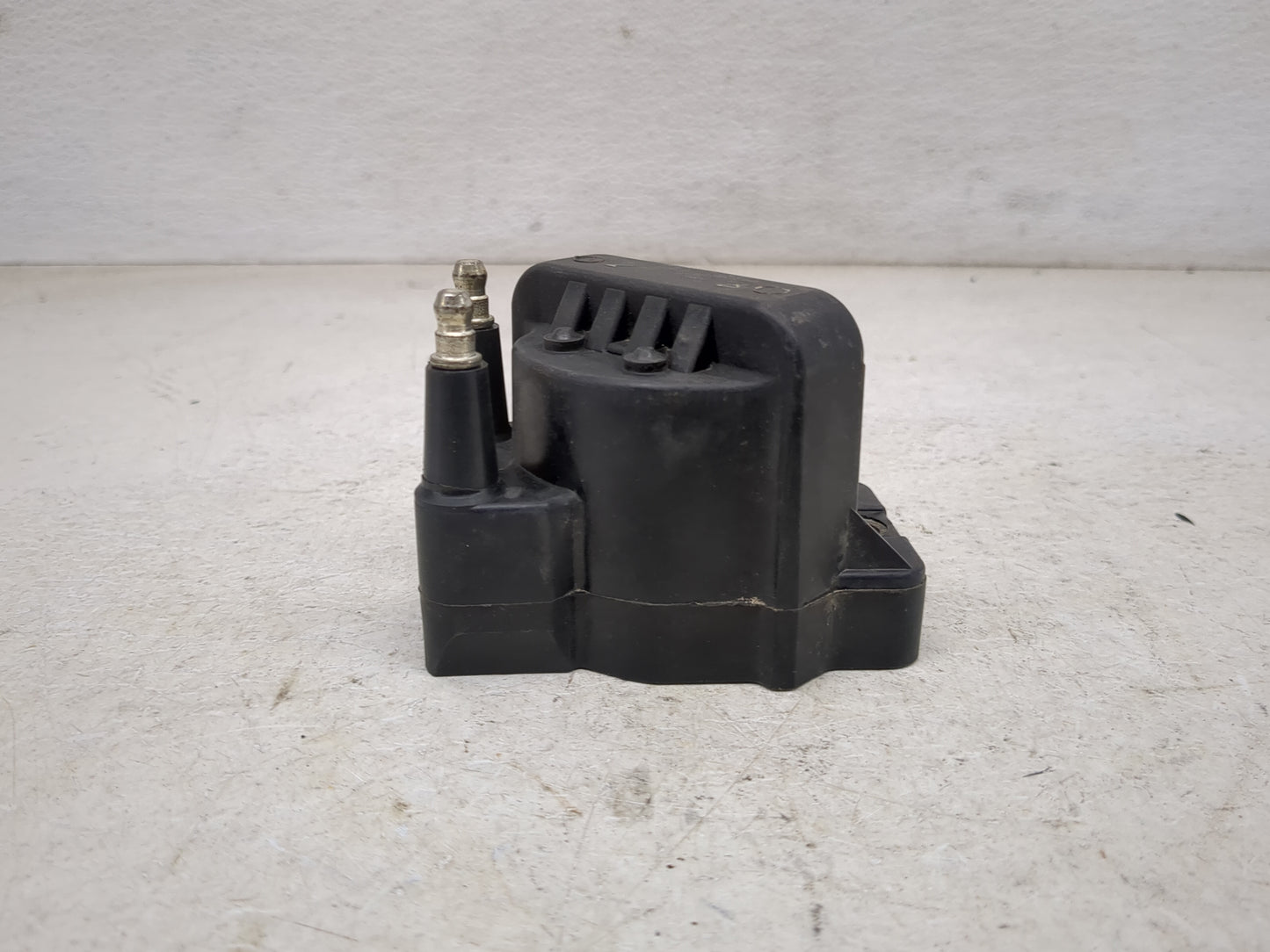 2000-2005 Chevrolet Impala Ignition Coil Igniter Pack 310231 - Oemusedautoparts1.com