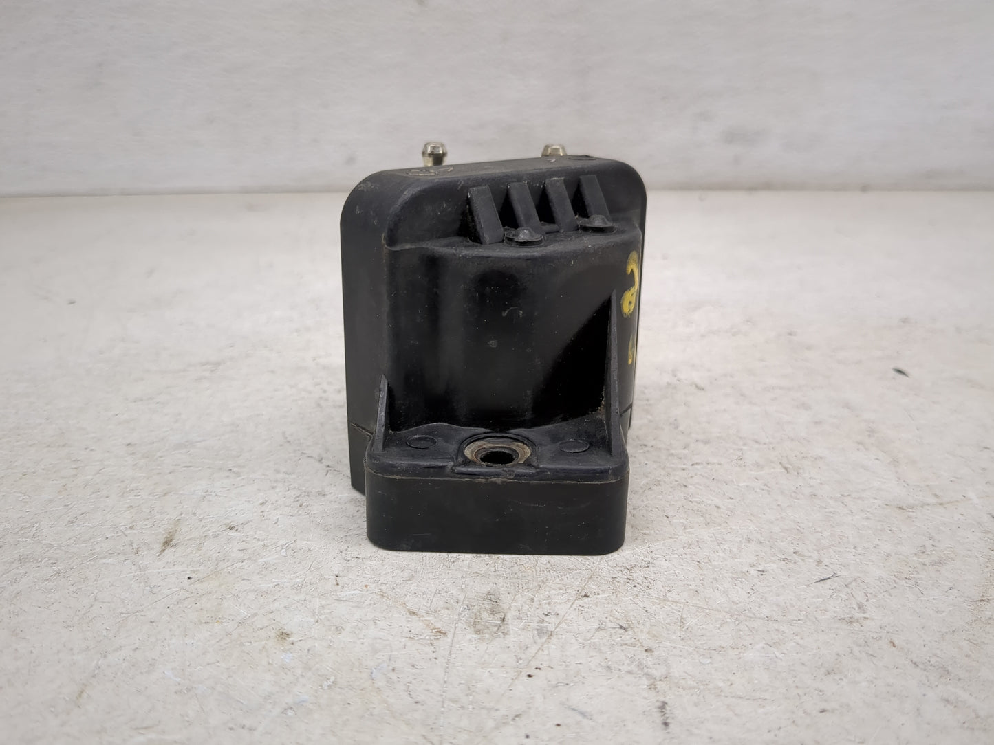 2000-2005 Chevrolet Impala Ignition Coil Igniter Pack 310231 - Oemusedautoparts1.com