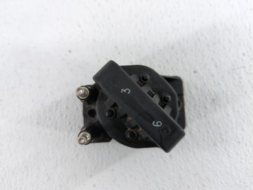 2000-2005 Chevrolet Impala Ignition Coil Igniter Pack - Oemusedautoparts1.com