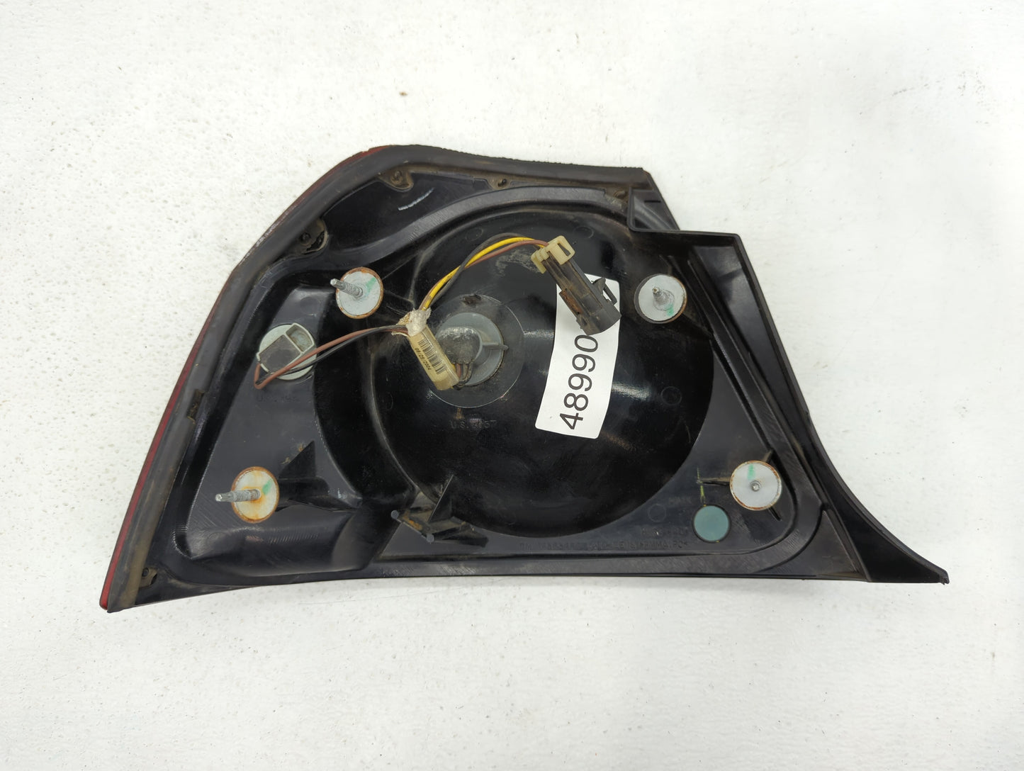 2004-2005 Chevrolet Impala Tail Light Assembly Passenger Right OEM P/N:49209454 16525262 Fits Fits 2004 2005 OEM Used Auto P