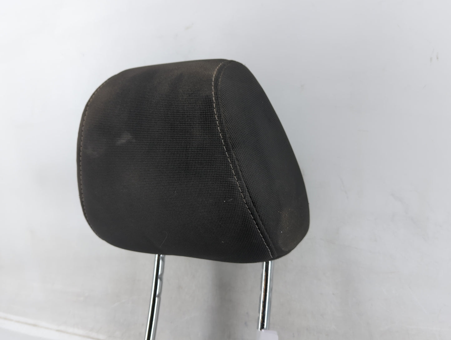 2001-2005 Chevrolet Impala Headrest Head Rest Front Driver Passenger Seat Fits Fits 2001 2002 2003 2004 2005 OEM Used Auto P