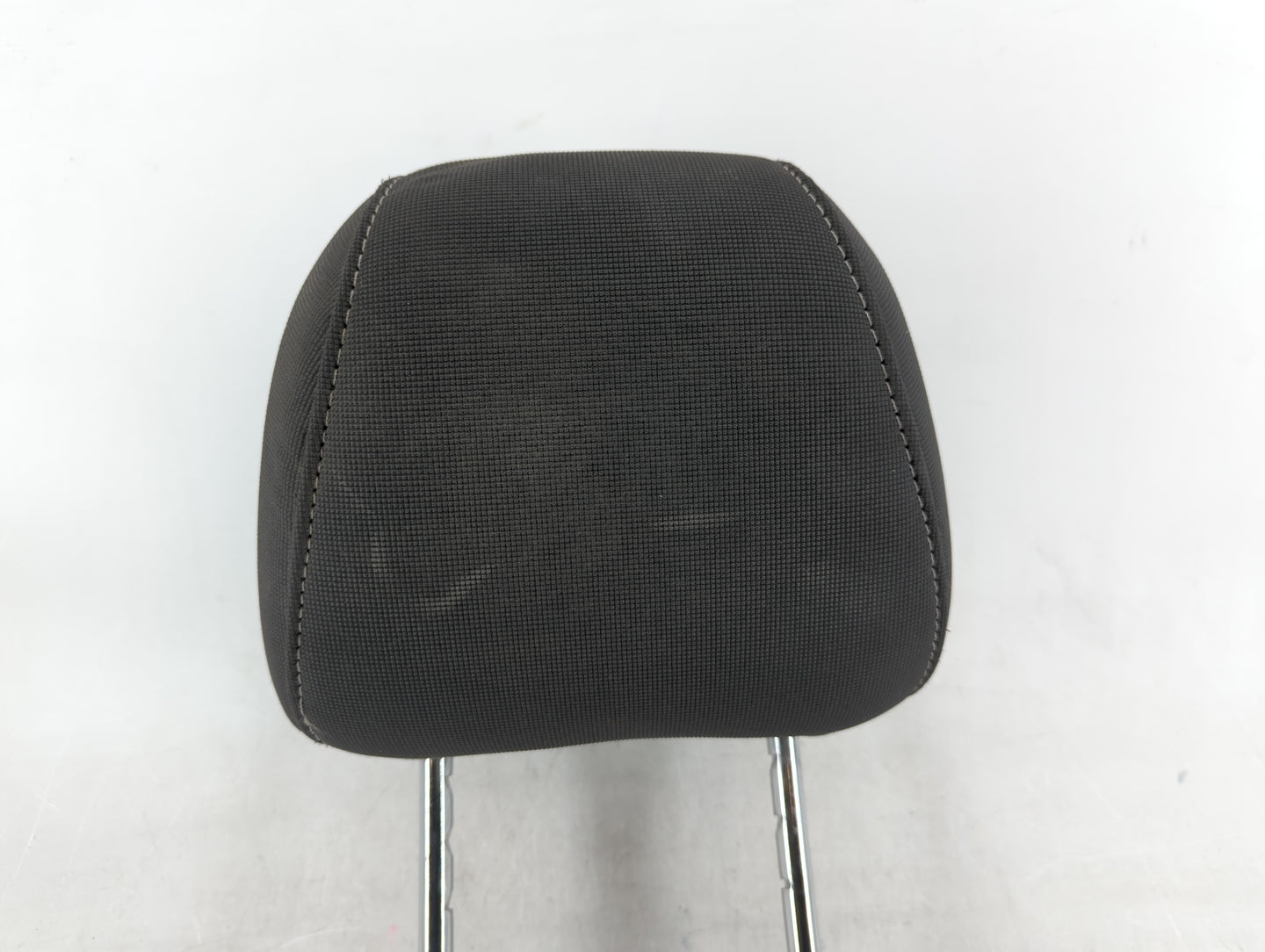 2001-2005 Chevrolet Impala Headrest Head Rest Front Driver Passenger Seat Fits Fits 2001 2002 2003 2004 2005 OEM Used Auto P