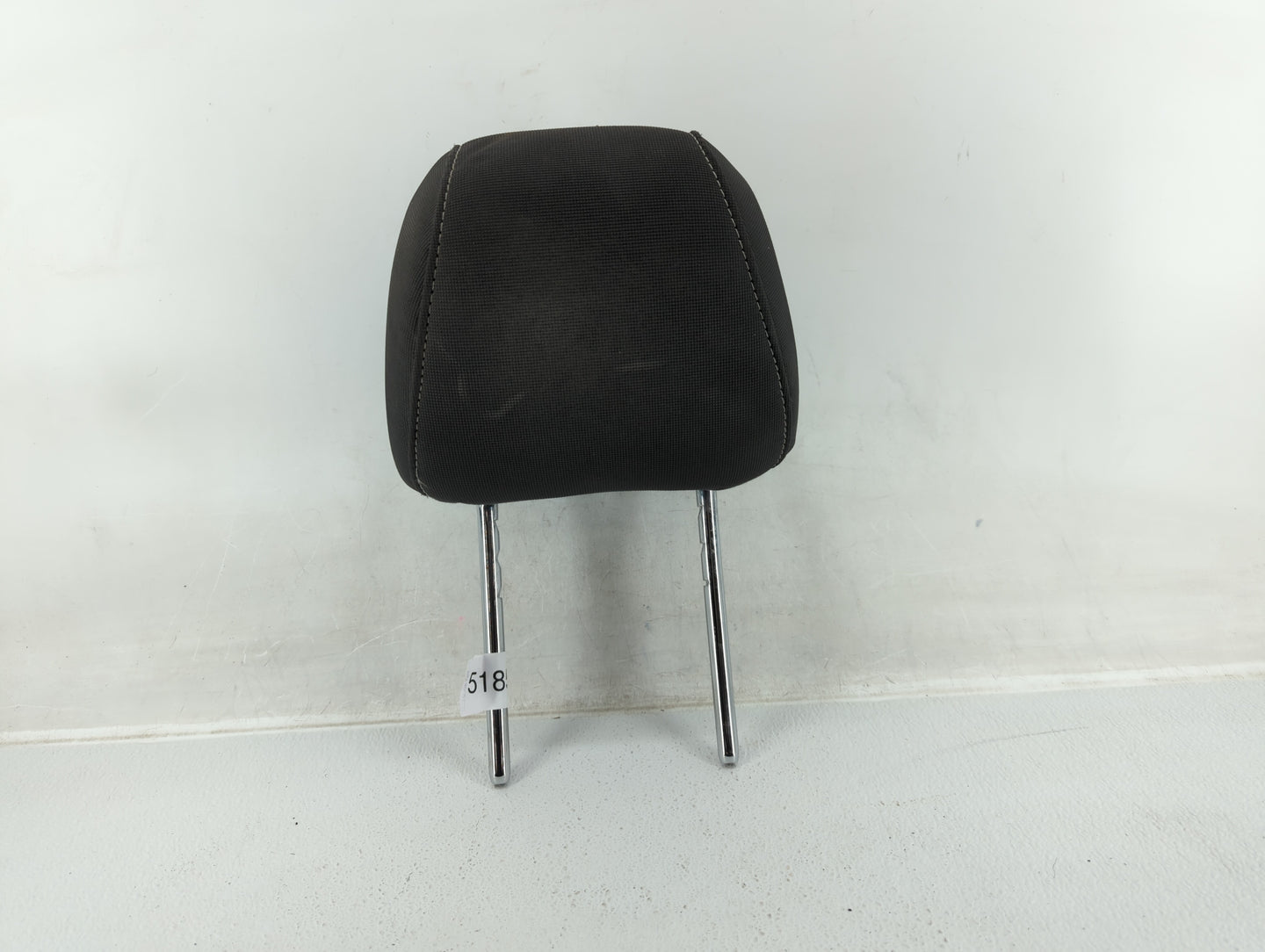 2001-2005 Chevrolet Impala Headrest Head Rest Front Driver Passenger Seat Fits Fits 2001 2002 2003 2004 2005 OEM Used Auto P
