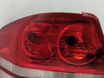 2004-2005 Chevrolet Impala Tail Light Assembly Driver Left OEM P/N:16525261 Fits Fits 2004 2005 OEM Used Auto Parts