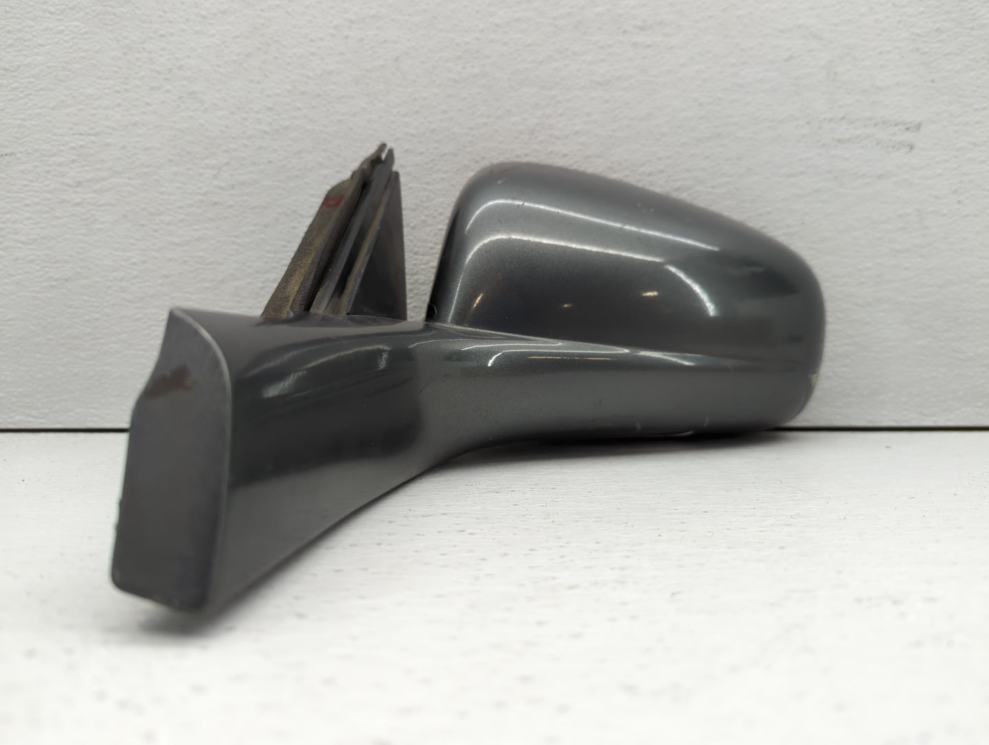 2000-2005 Chevrolet Impala Driver Side View Mirror - Left Door Mirror OEM Used - Oemusedautoparts1.com