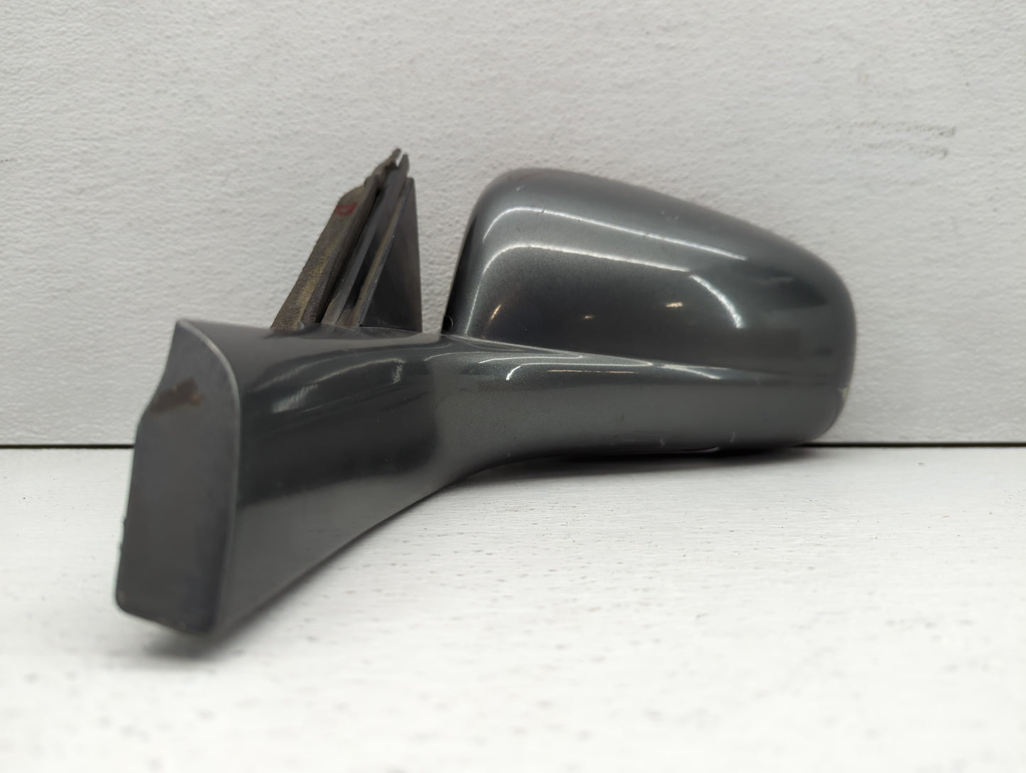 2000-2005 Chevrolet Impala Driver Side View Mirror - Left Door Mirror OEM Used - Oemusedautoparts1.com