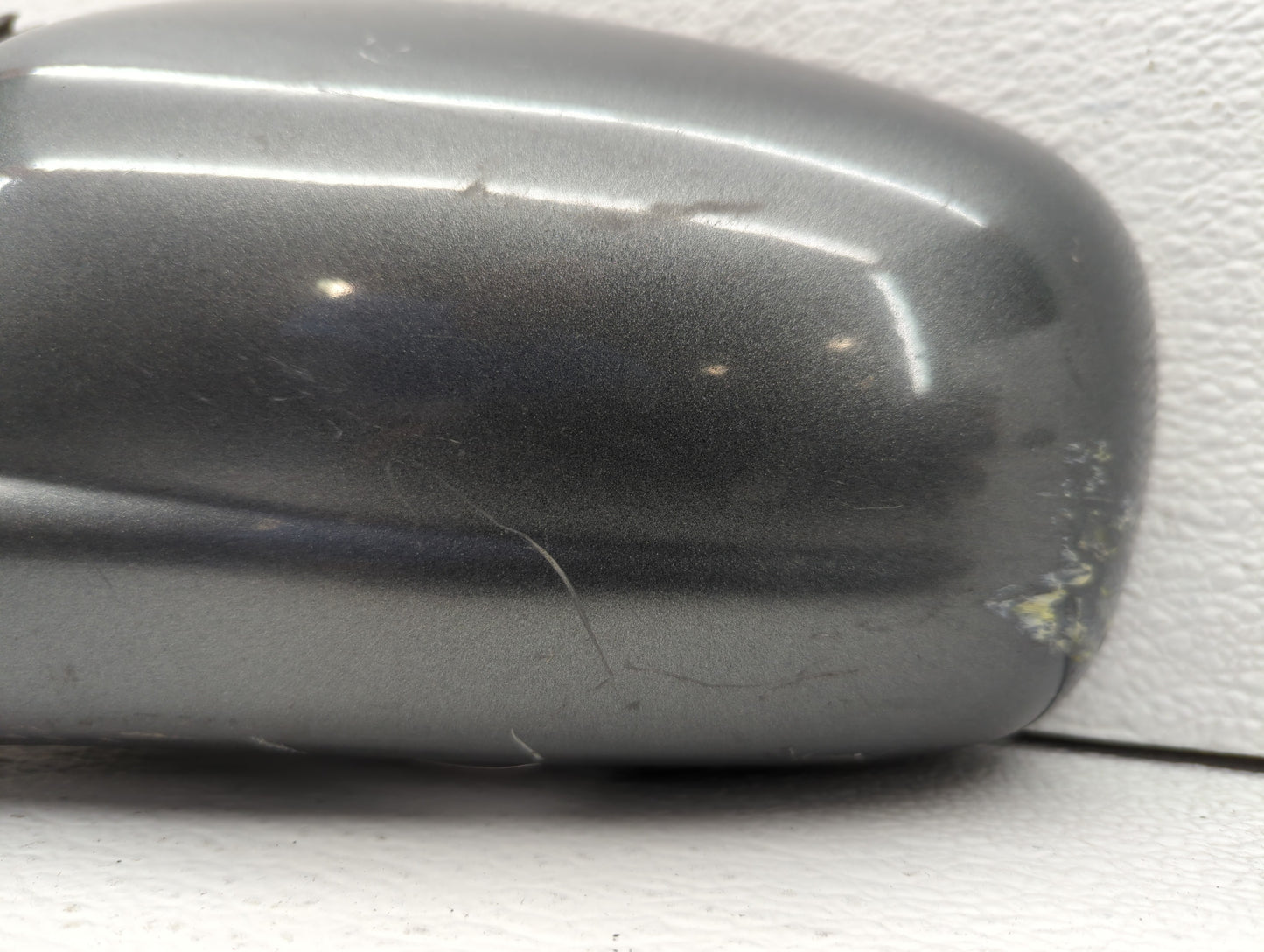 2000-2005 Chevrolet Impala Driver Side View Mirror - Left Door Mirror OEM Used - Oemusedautoparts1.com