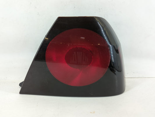 2004-2005 Chevrolet Impala Tail Light Assembly Passenger Right OEM P/N:GM 16525262 B2 Fits Fits 2004 2005 OEM Used Auto Part