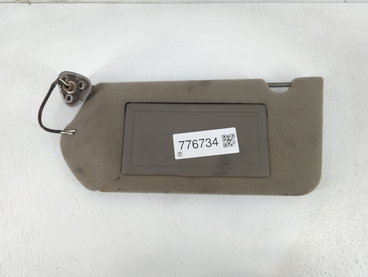 2000-2005 Chevrolet Impala Sun Visor Shade Replacement Passenger Right Mirror Fits Fits 2000 2001 2002 2003 2004 2005 OEM Us