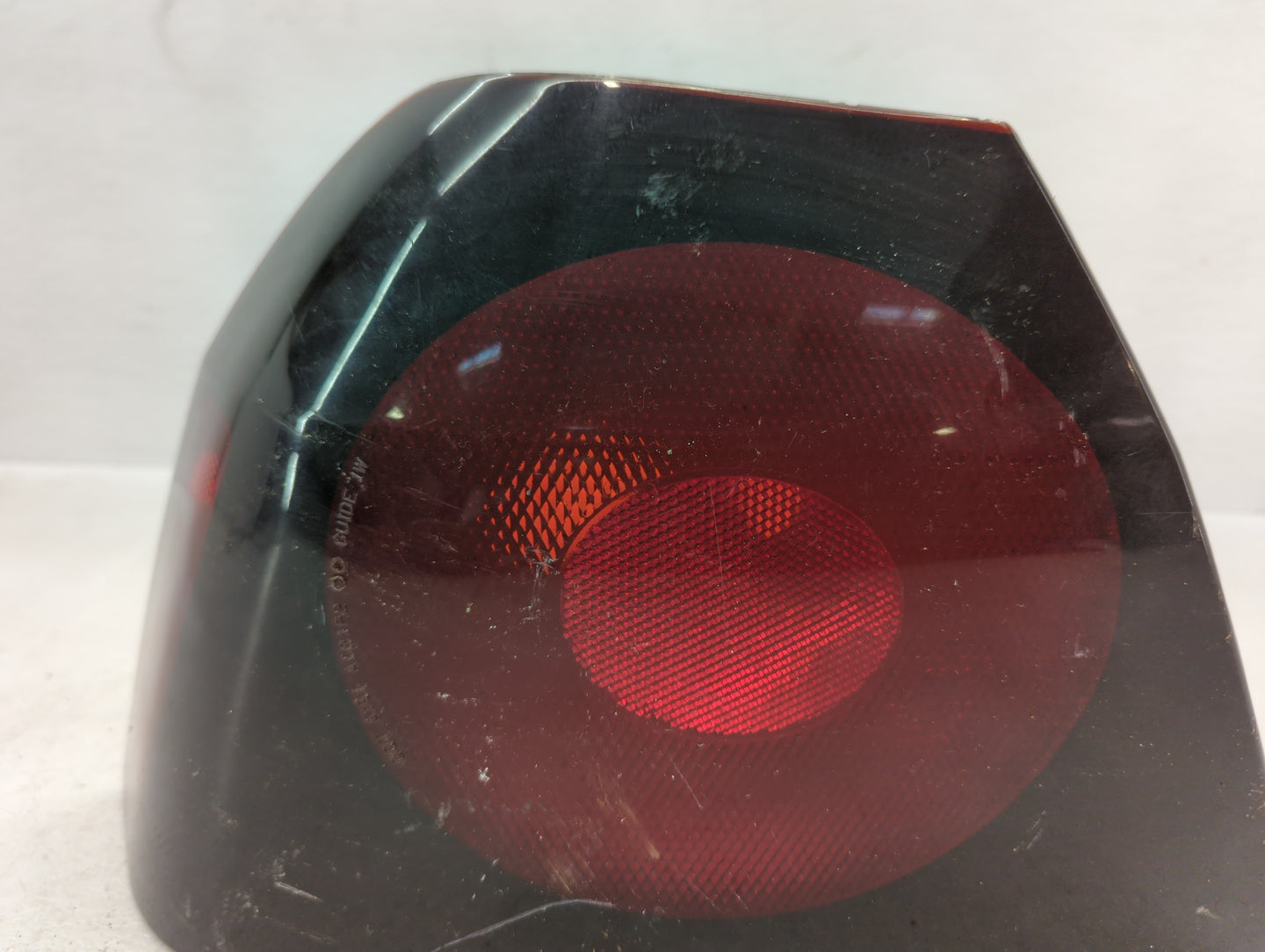 2004-2005 Chevrolet Impala Tail Light Assembly Driver Left OEM P/N:16525261 Fits Fits 2004 2005 OEM Used Auto Parts - Oemuse