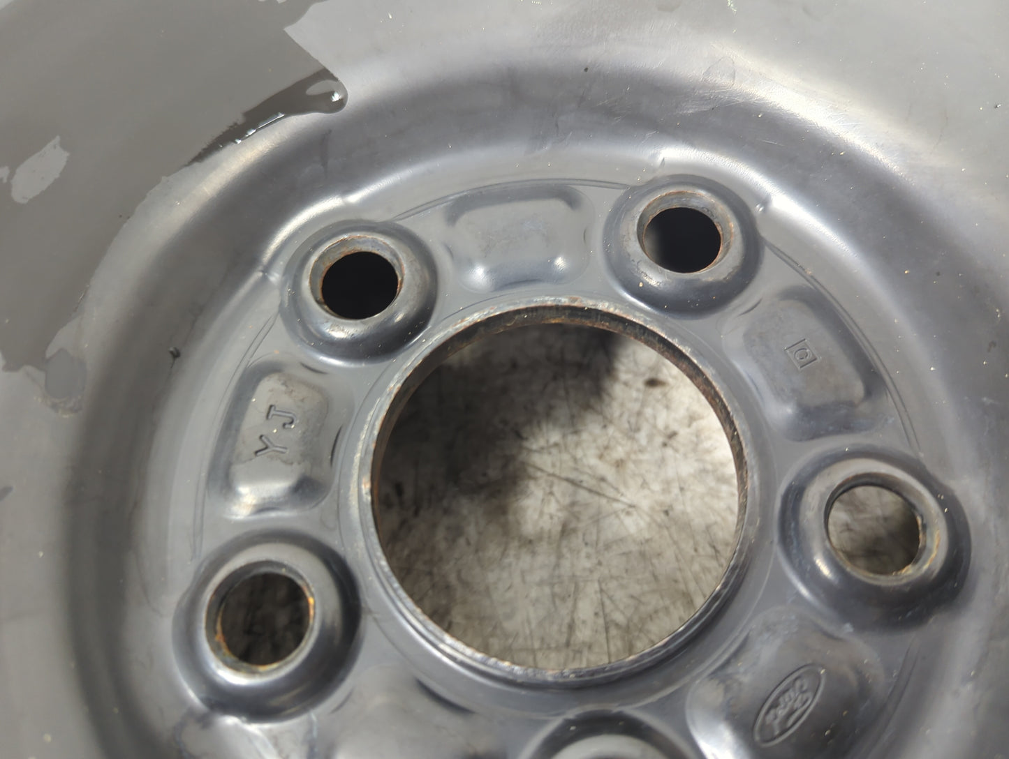 2005 Chevrolet Impala Spare Donut Tire Wheel Rim Oem - Oemusedautoparts1.com