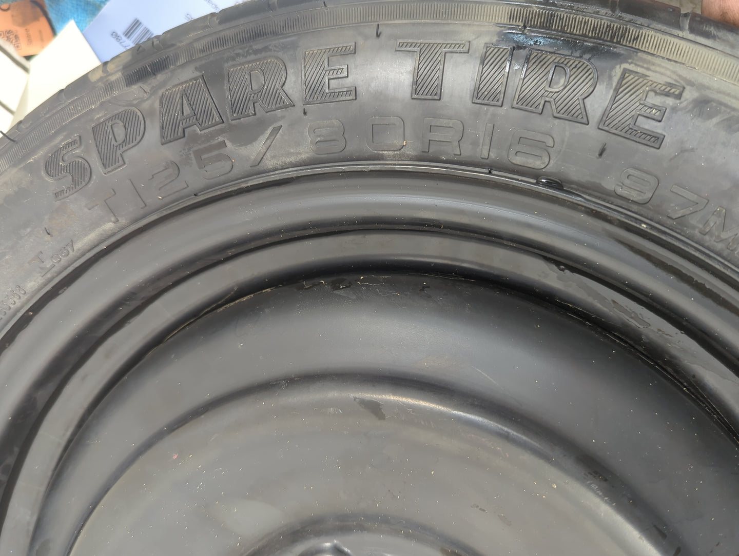 2005 Chevrolet Impala Spare Donut Tire Wheel Rim Oem - Oemusedautoparts1.com