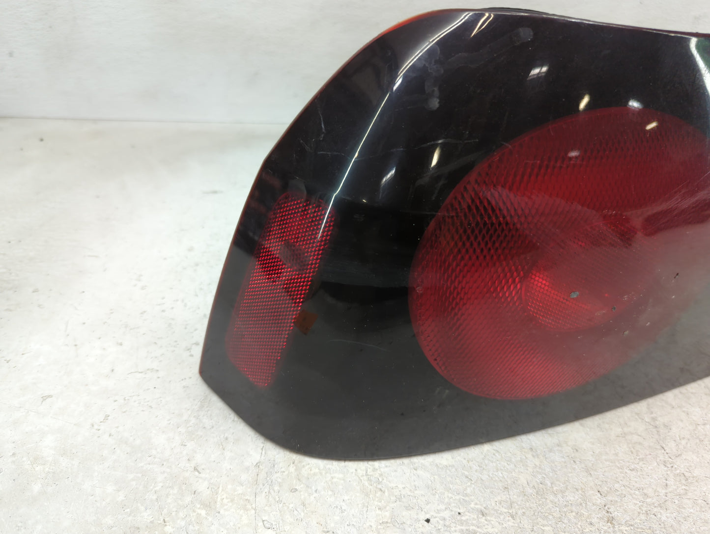 2004-2005 Chevrolet Impala Tail Light Assembly Driver Left OEM Fits Fits 2004 2005 OEM Used Auto Parts - Oemusedautoparts1.c