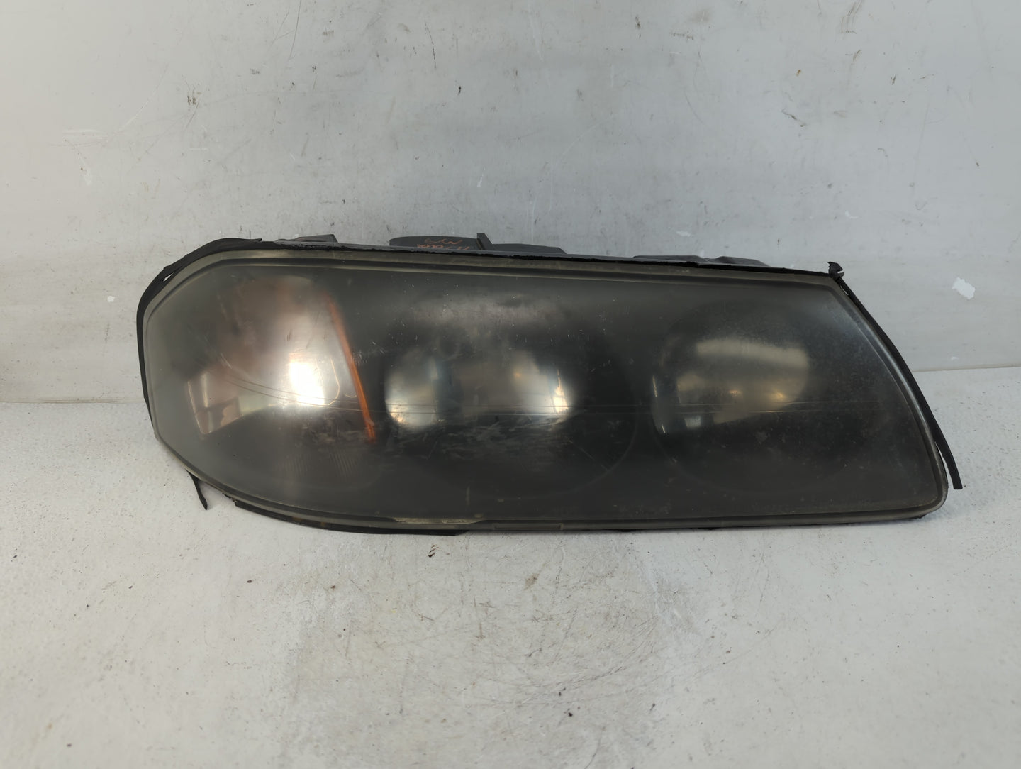 2004-2005 Chevrolet Impala Passenger Right Oem Head Light Headlight Lamp - Oemusedautoparts1.com