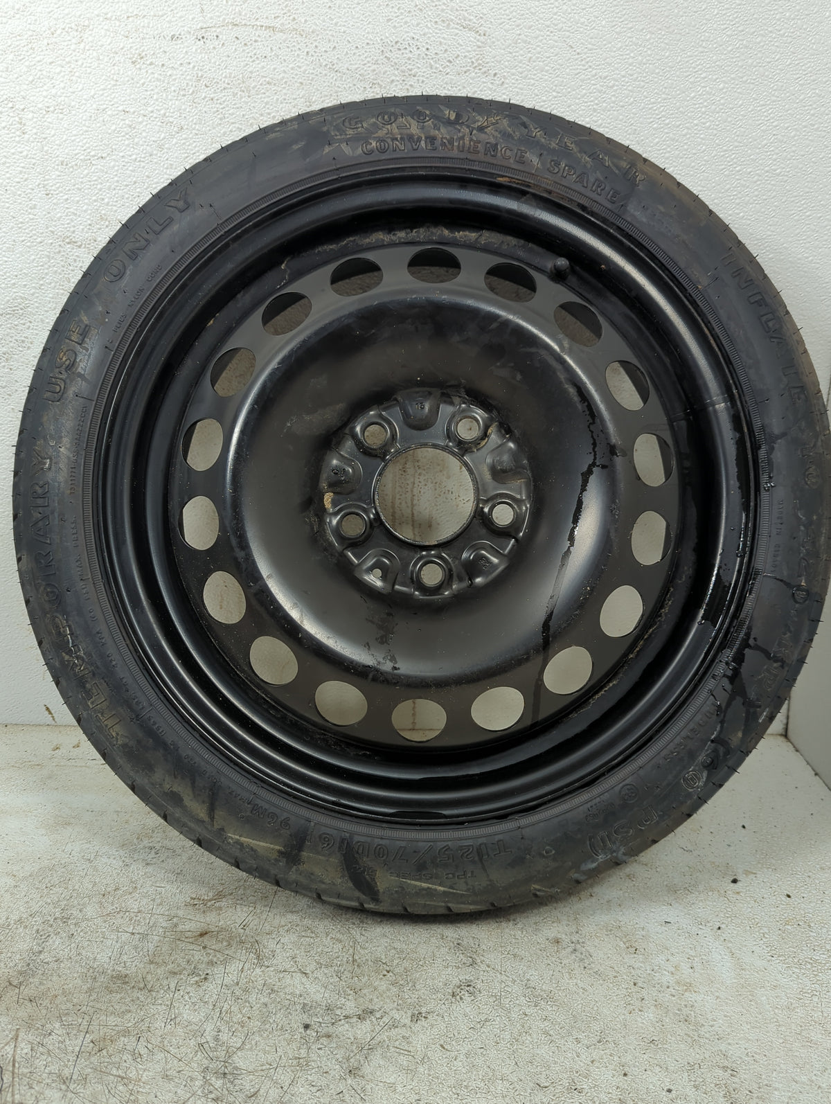2004-2008 Chevrolet Malibu Spare Donut Tire Wheel Rim Oem 1275937 - Oemusedautoparts1.com