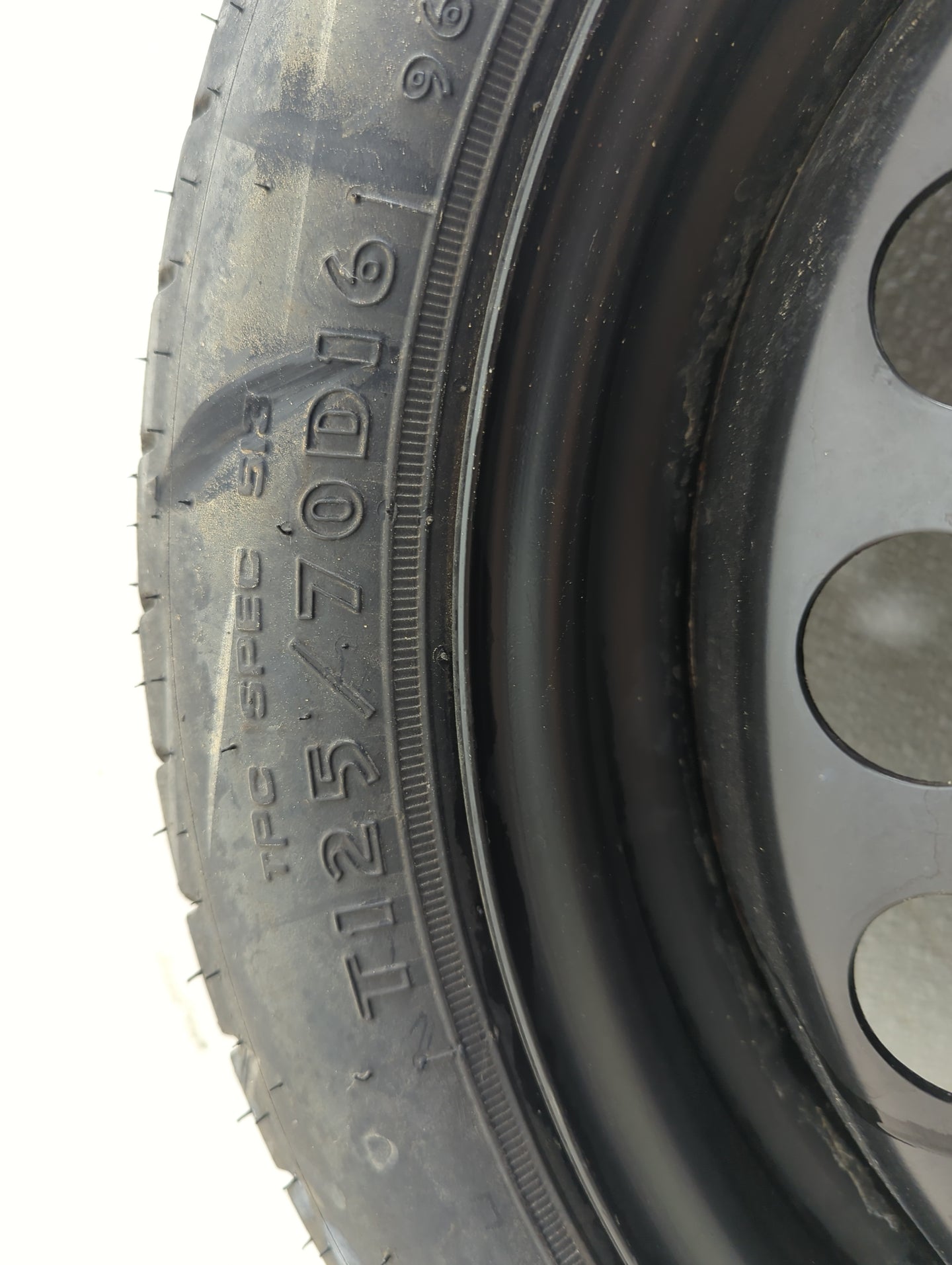 2004-2008 Chevrolet Malibu Spare Donut Tire Wheel Rim Oem 1275937 - Oemusedautoparts1.com