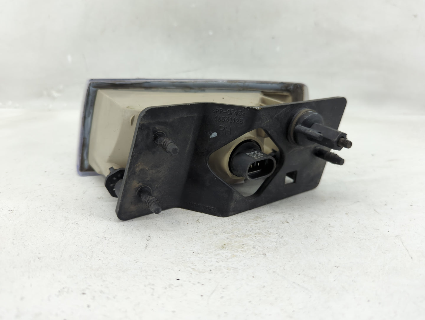 2004-2005 Chevrolet Malibu Passenger Right Oem Front Light Lamp - Oemusedautoparts1.com