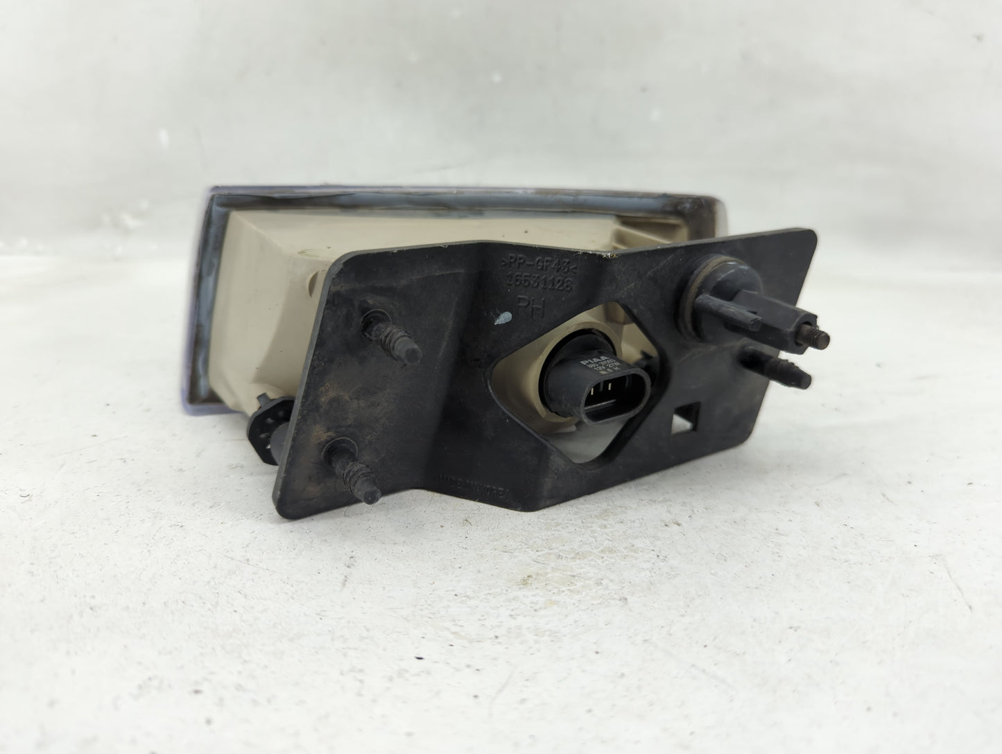 2004-2005 Chevrolet Malibu Passenger Right Oem Front Light Lamp - Oemusedautoparts1.com