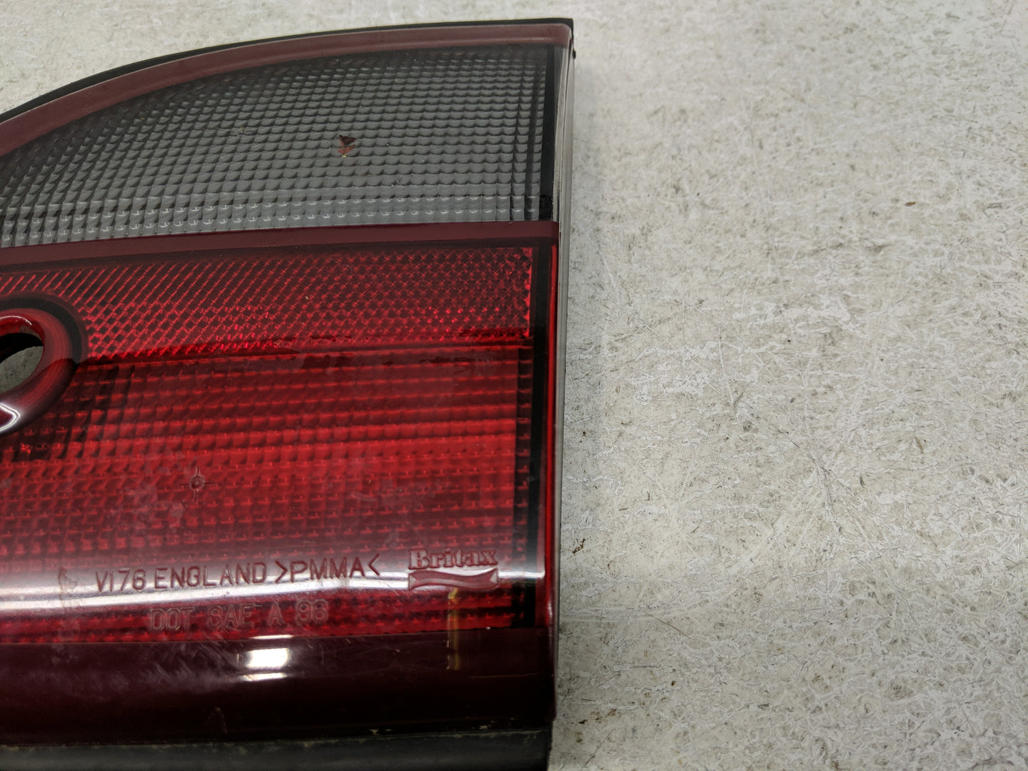 2005 Chevrolet Malibu Tail Light Assembly Passenger Right OEM P/N:22605914 22605915 Fits OEM Used Auto Parts - Oemusedautopa
