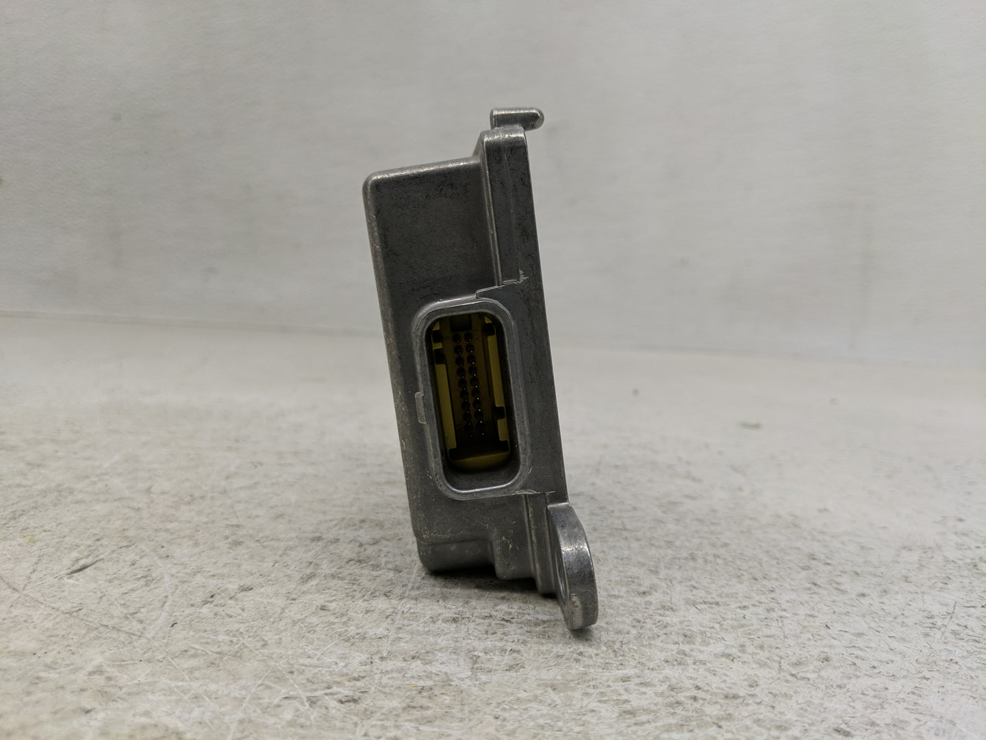 2001-2005 Chevrolet Malibu Srs Safety Restraint System Module 22674100 - Oemusedautoparts1.com