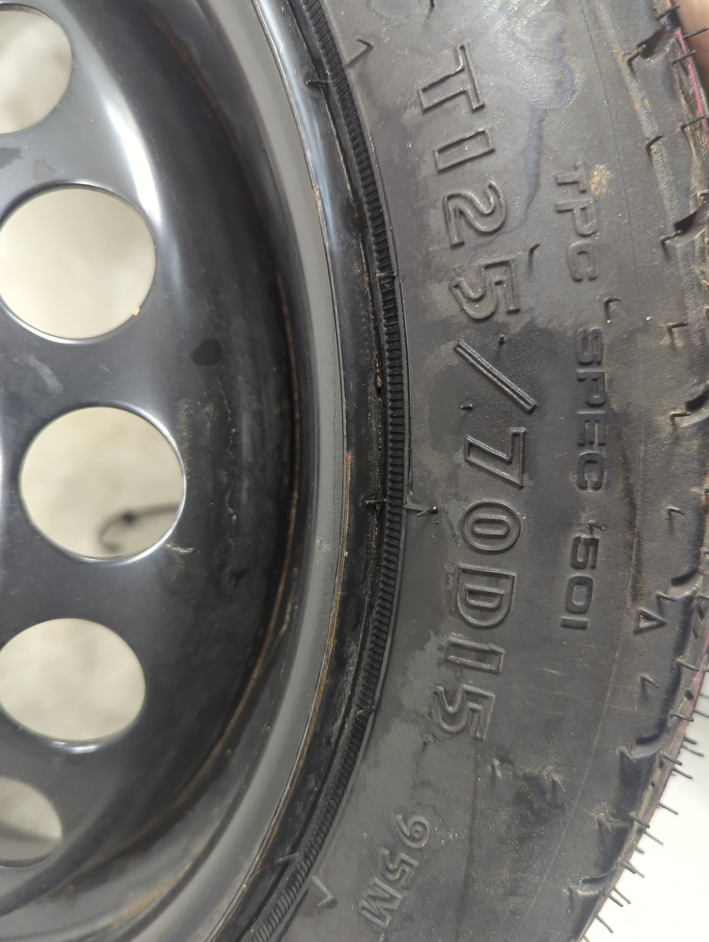 1997-2005 Chevrolet Malibu Spare Donut Tire Wheel Rim Oem - Oemusedautoparts1.com