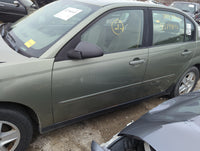 2004-2008 Chevrolet Malibu Driver Front Door Oem 1304564 - Oemusedautoparts1.com