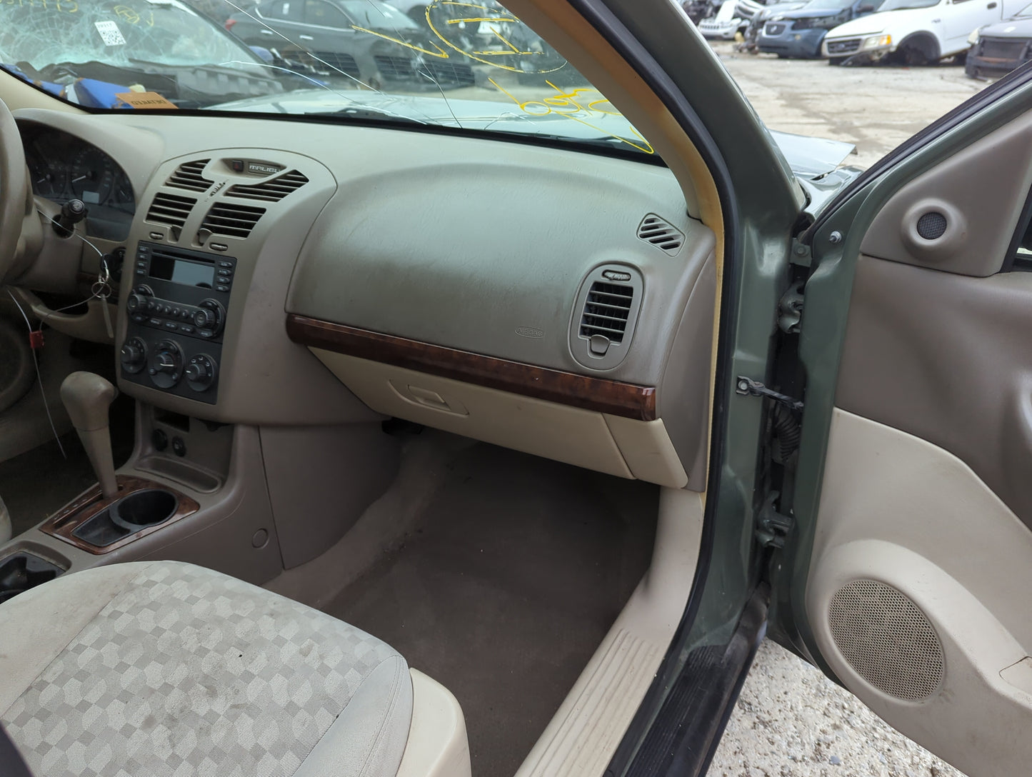 2005 Chevrolet Malibu Passenger Glove Box Door Storage Compartment - Oemusedautoparts1.com