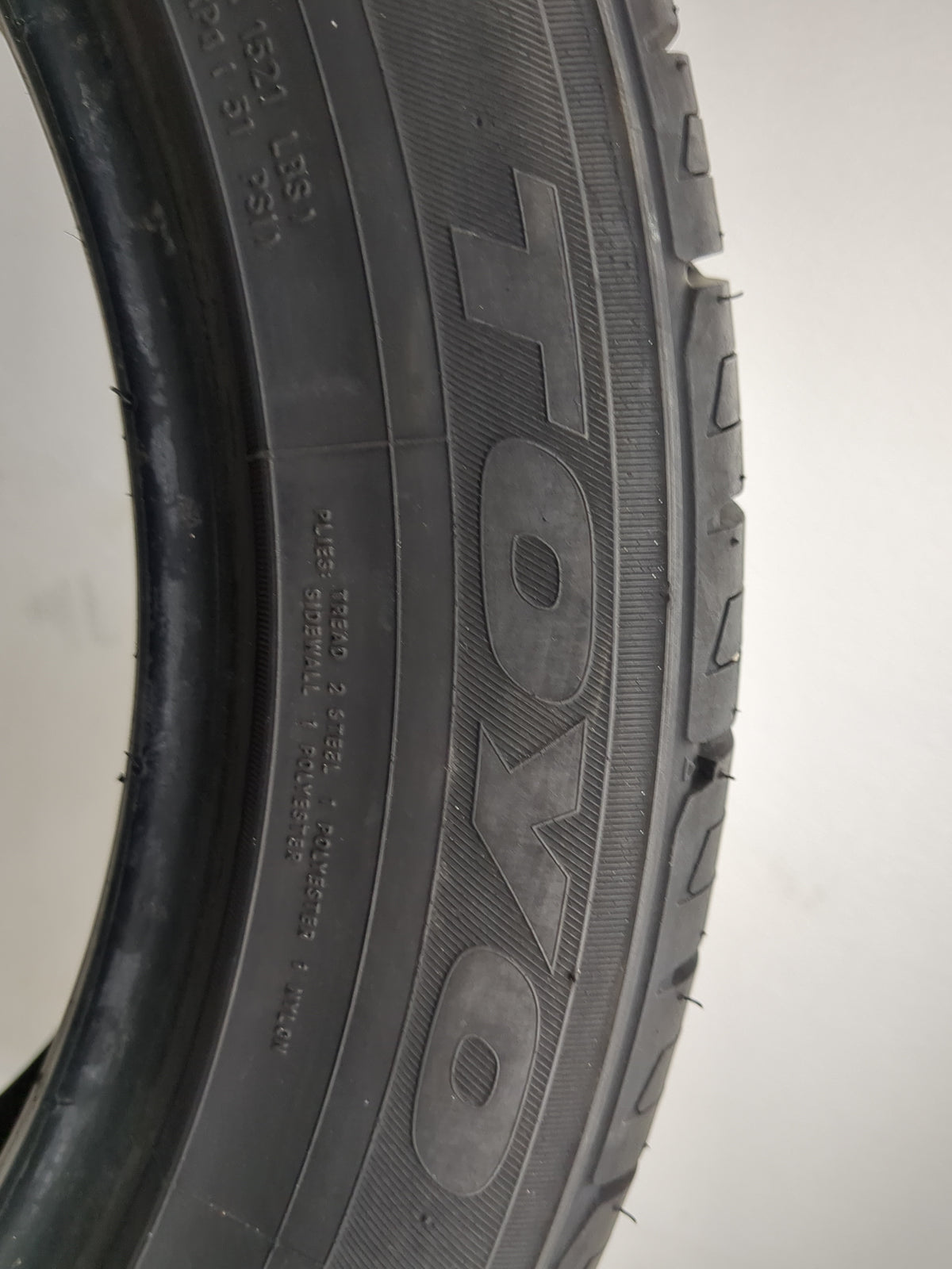 Used Tire 225/50R18 TOYO EXTENSA A/S II 95H - Tread Depth 10/32 - Oemusedautoparts1.com