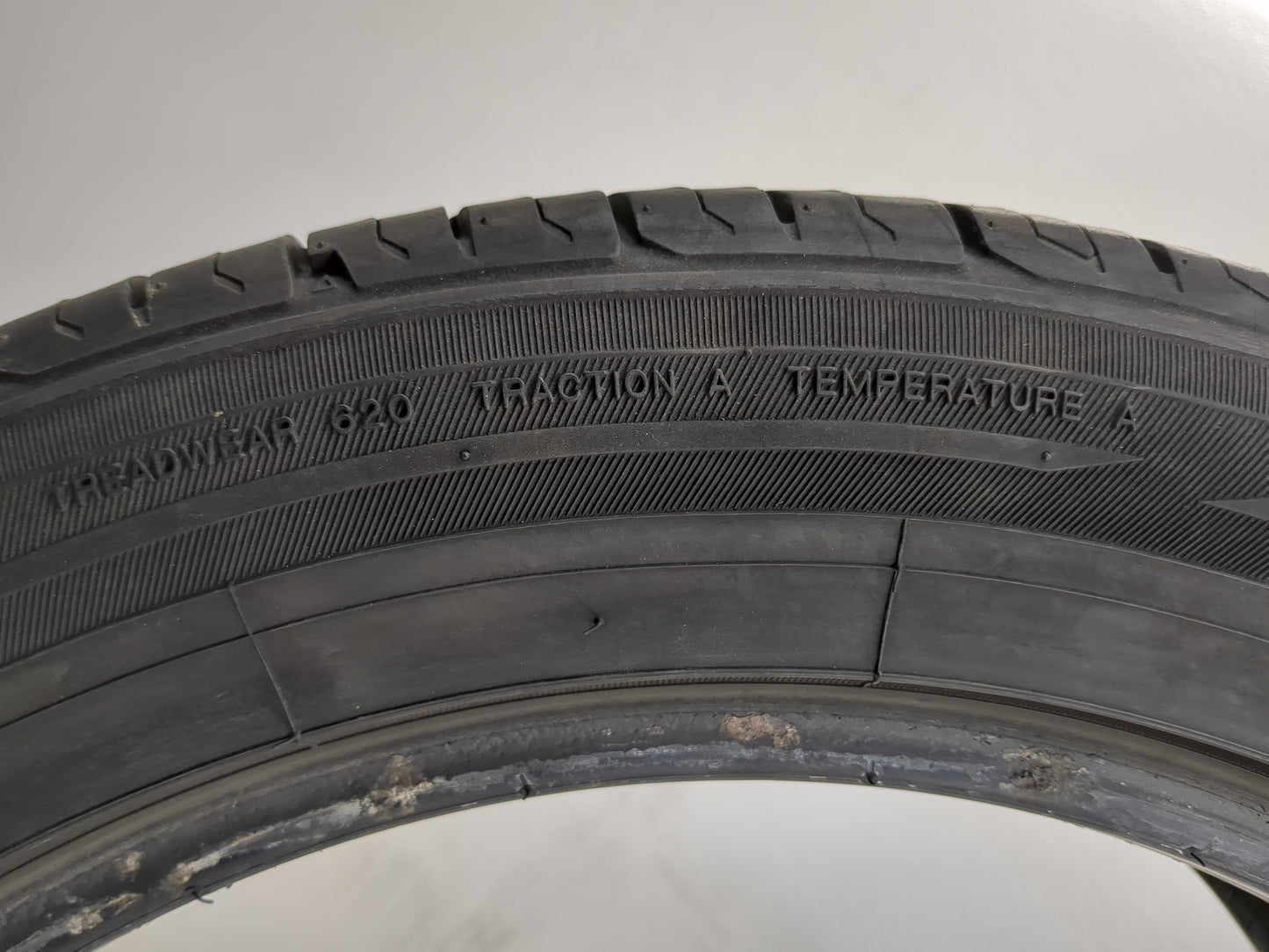 Used Tire 225/50R18 TOYO EXTENSA A/S II 95H - Tread Depth 10/32 - Oemusedautoparts1.com