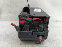 2005 Chevrolet Malibu Fusebox Fuse Box Panel Relay Module Fits OEM Used Auto Parts - Oemusedautoparts1.com