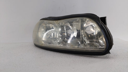 1997-2005 Chevrolet Malibu Passenger Right Oem Head Light Headlight Lamp - Oemusedautoparts1.com
