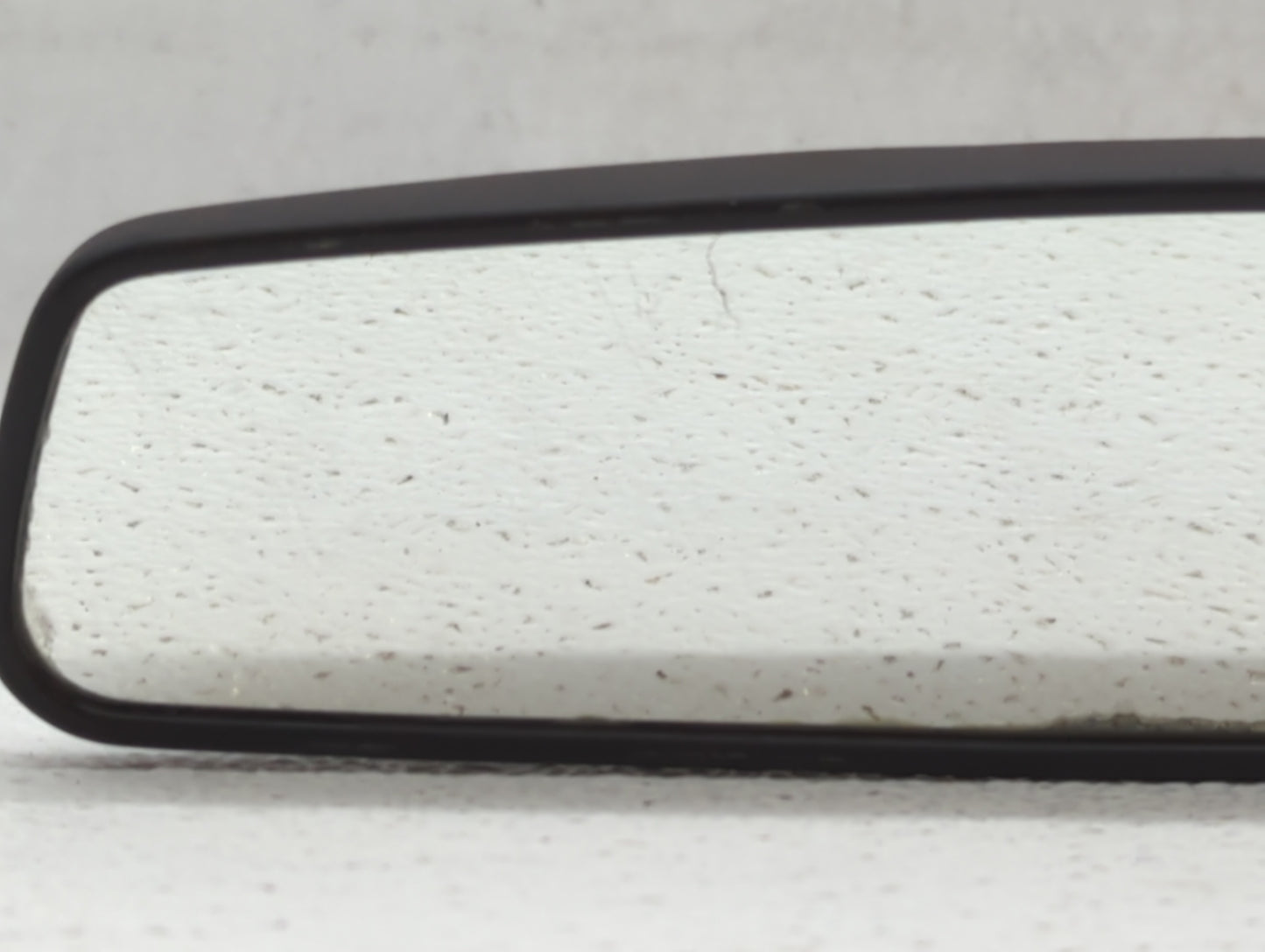 1997-2012 Chevrolet Malibu Interior Rear View Mirror Replacement OEM P/N:E8011083 Fits OEM Used Auto Parts - Oemusedautopart