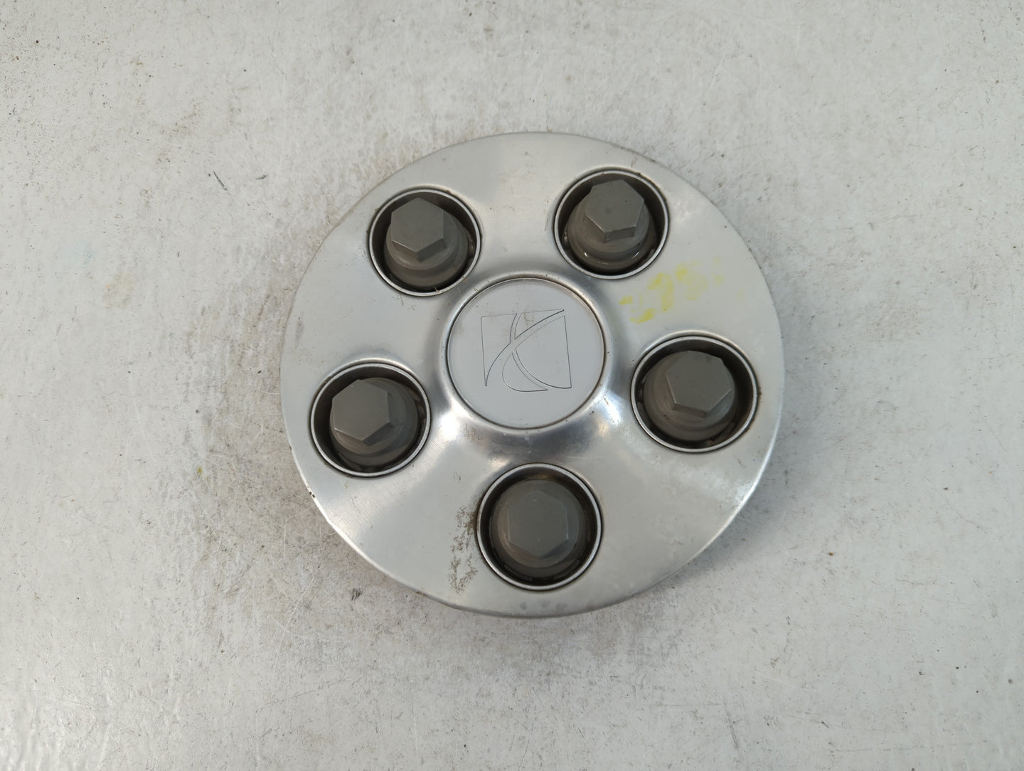 2005 Chevrolet Malibu Rim Wheel Center Cap - Oemusedautoparts1.com