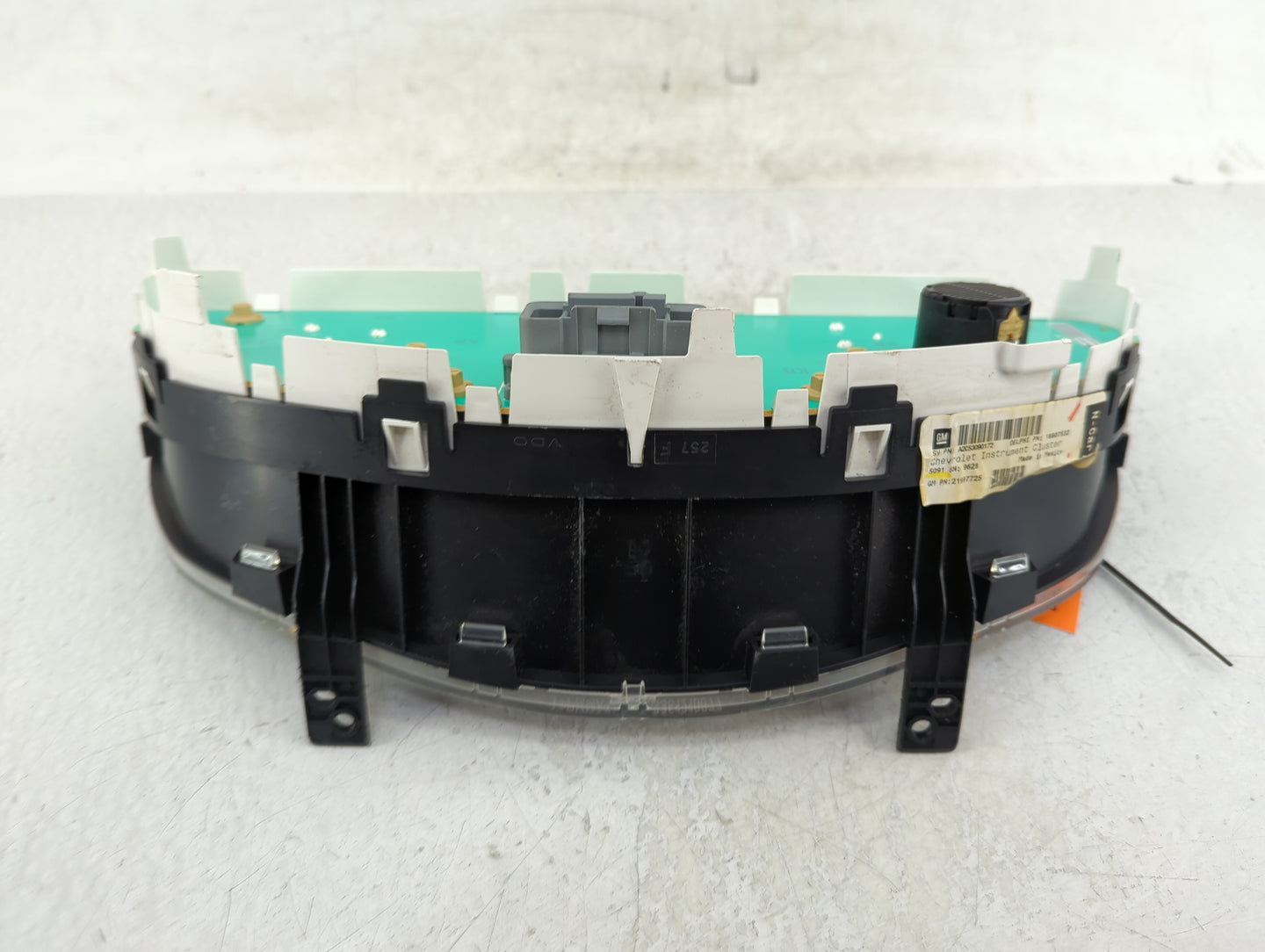 2005 Chevrolet Malibu Instrument Cluster Speedometer Gauges Miles:99K Fits OEM Used Auto Parts - Oemusedautoparts1.com