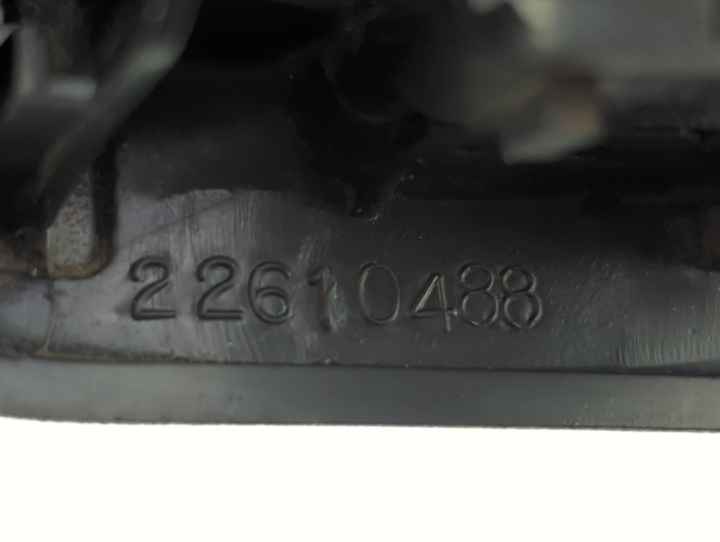2000-2005 Chevrolet Malibu Master Power Window Switch Replacement Driver Side Left P/N:22610488 Fits OEM Used Auto Parts - O