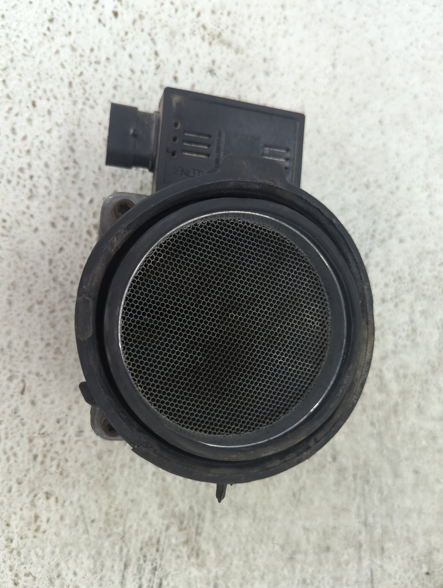 1995-2005 Chevrolet Monte Carlo Mass Air Flow Meter Maf 1489872 - Oemusedautoparts1.com