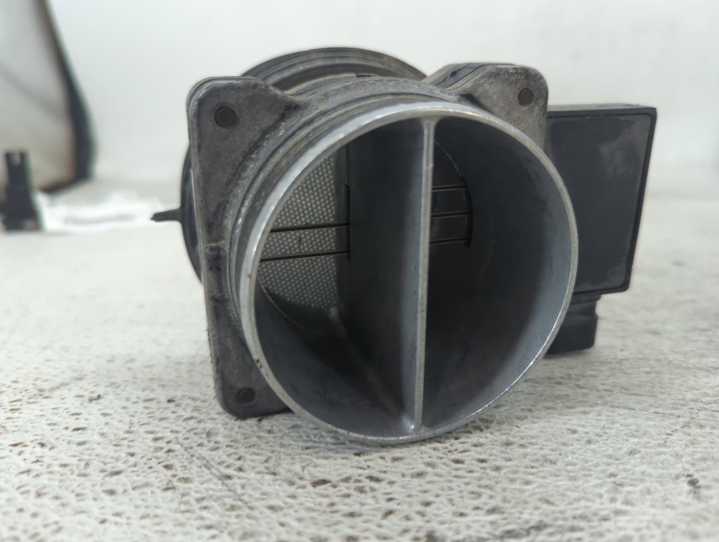 1995-2005 Chevrolet Monte Carlo Mass Air Flow Meter Maf 1489872 - Oemusedautoparts1.com