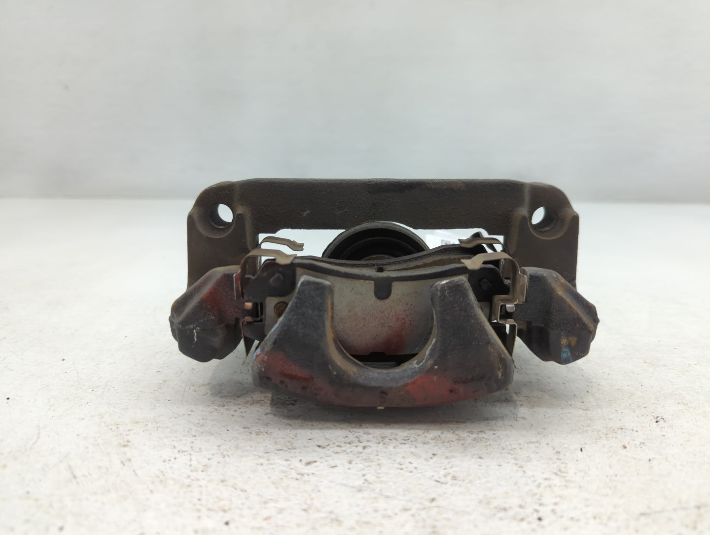 2000-2007 Chevrolet Monte Carlo Rear Passenger Right Brake Caliper - Oemusedautoparts1.com