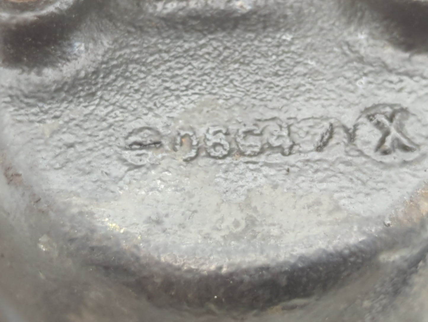 2000-2005 Chevrolet Monte Carlo Front Driver Left Brake Caliper - Oemusedautoparts1.com
