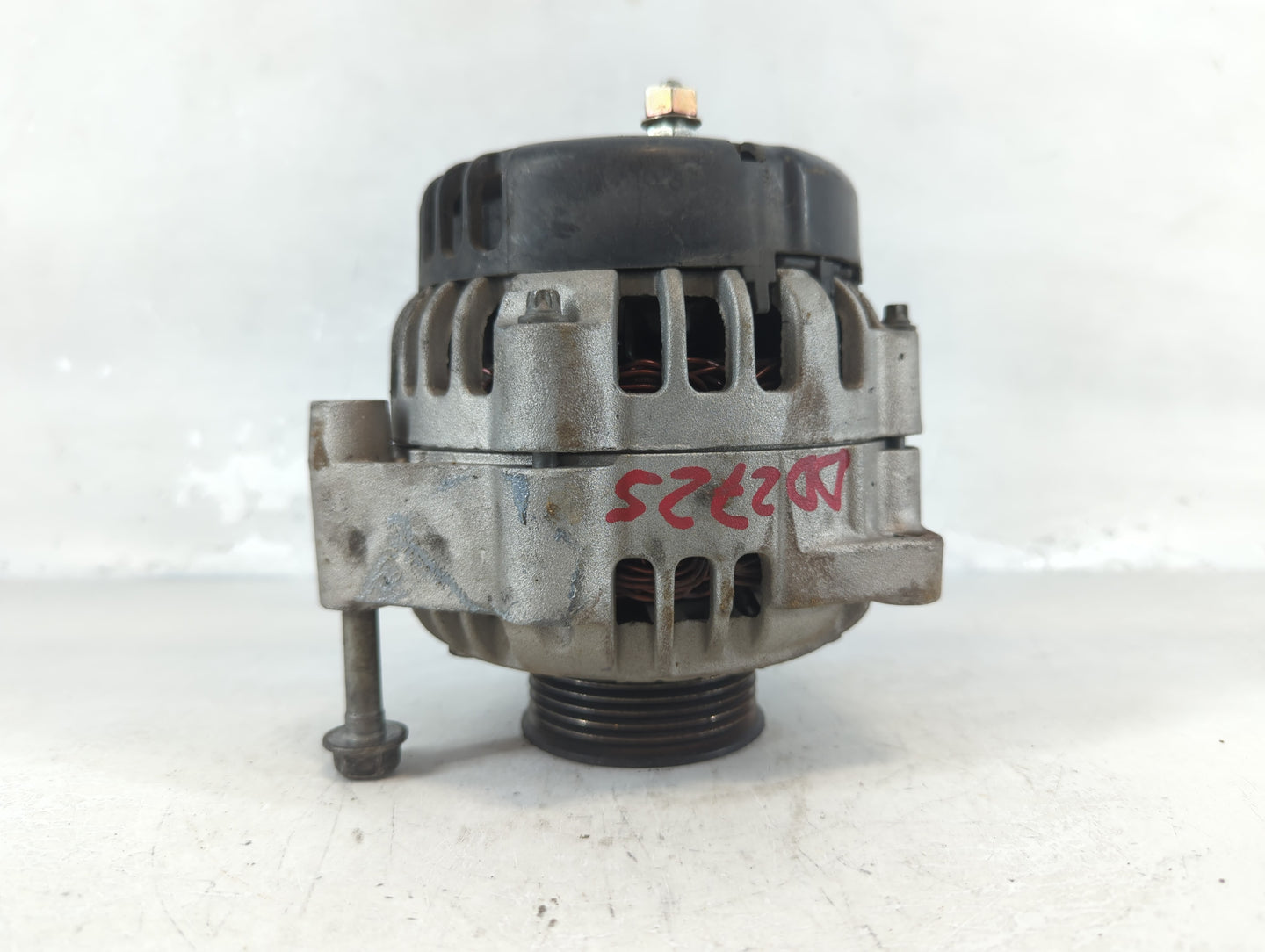 2005 Chevrolet S10 Alternator Replacement Generator Charging Assembly Engine OEM P/N:1623-16-6 Fits OEM Used Auto Parts - Oe