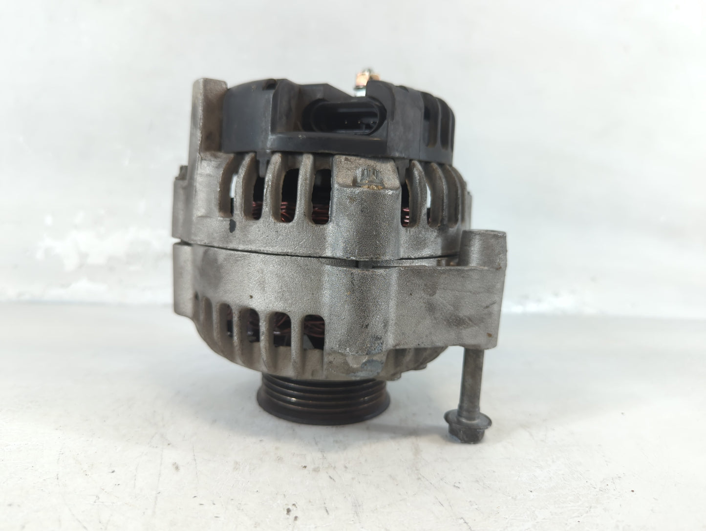 2005 Chevrolet S10 Alternator Replacement Generator Charging Assembly Engine OEM P/N:1623-16-6 Fits OEM Used Auto Parts - Oe