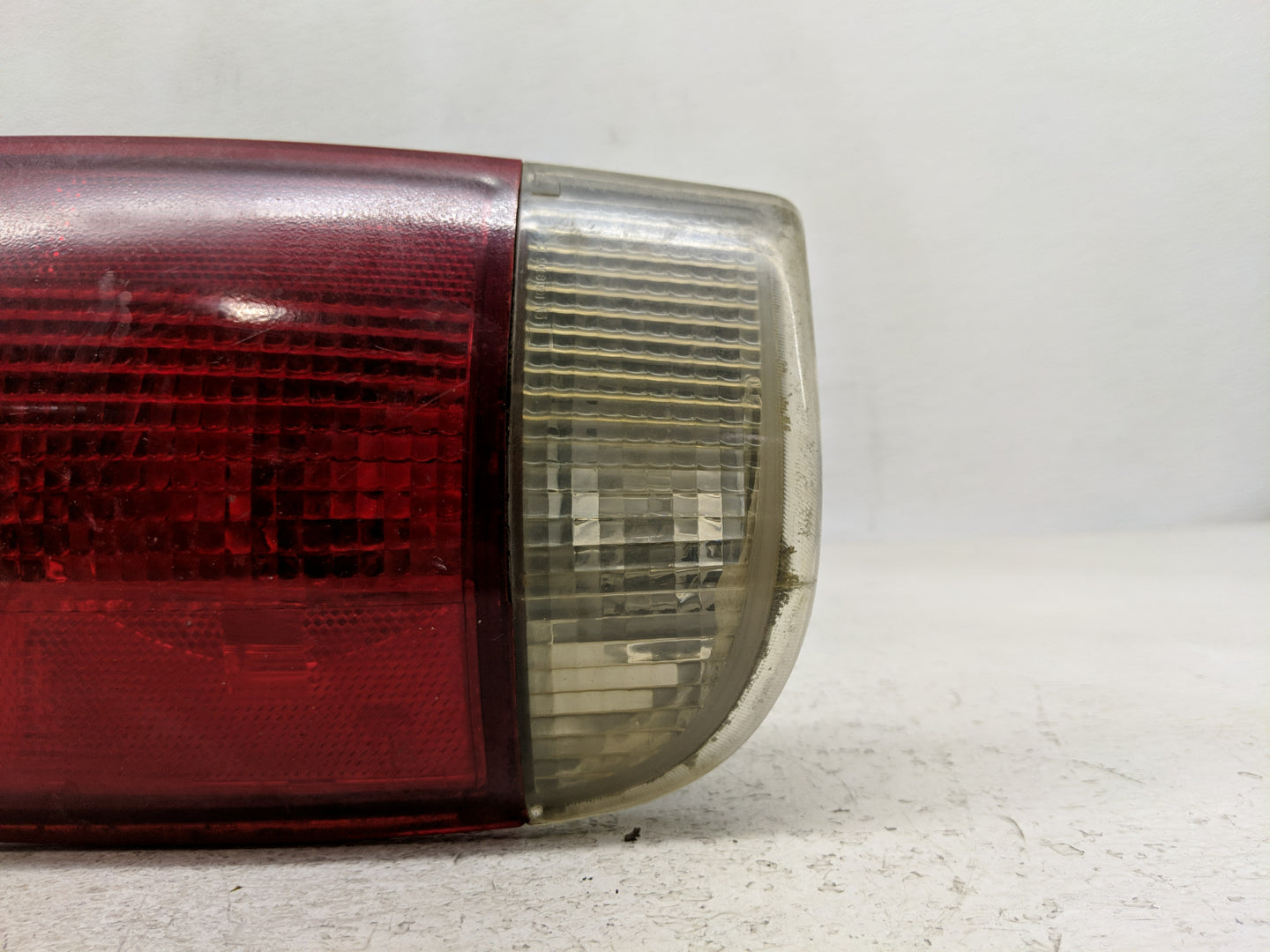 2005 Chevrolet S10 Blazer Tail Light Assembly Driver Left OEM P/N:16518499 B Fits OEM Used Auto Parts - Oemusedautoparts1.co