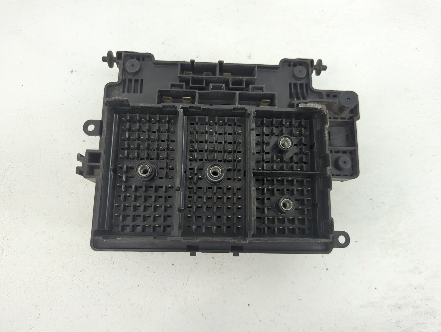 2003-2005 Chevrolet Silverado Fusebox Fuse Box Panel Relay Module P/N:15177120-01 Fits Fits 2003 2004 2005 2006 OEM Used Aut