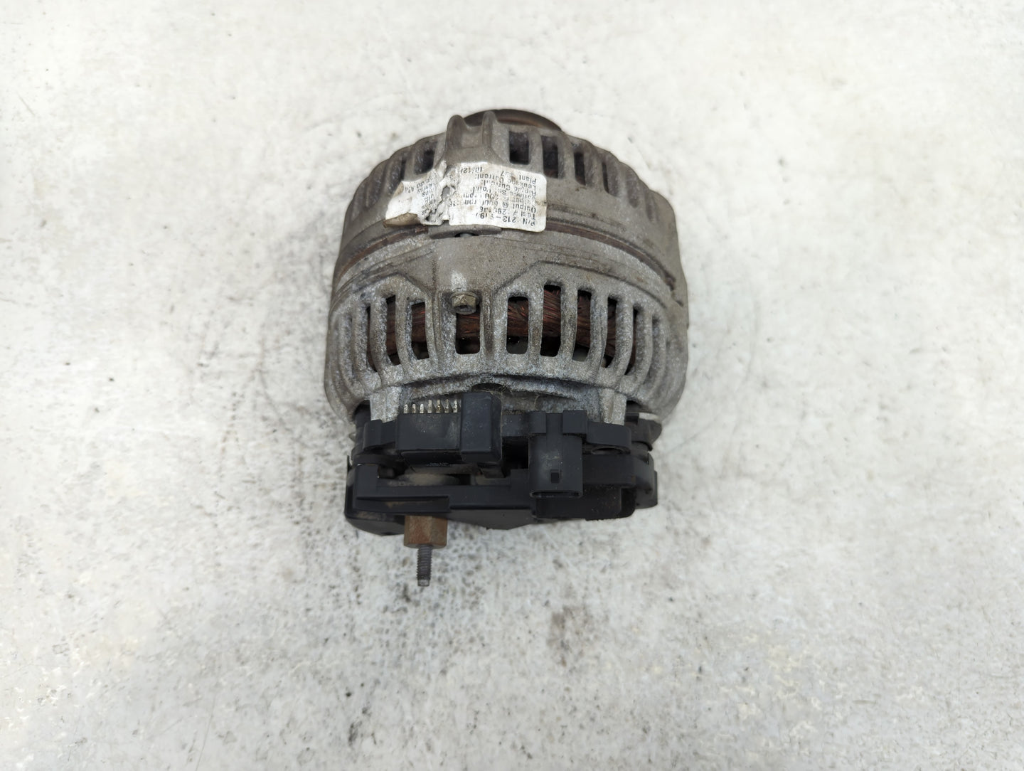 2002-2005 Chevrolet Silverado Alternator Replacement Generator Charging Assembly Engine OEM P/N:213-9193 Fits OEM Used Auto 