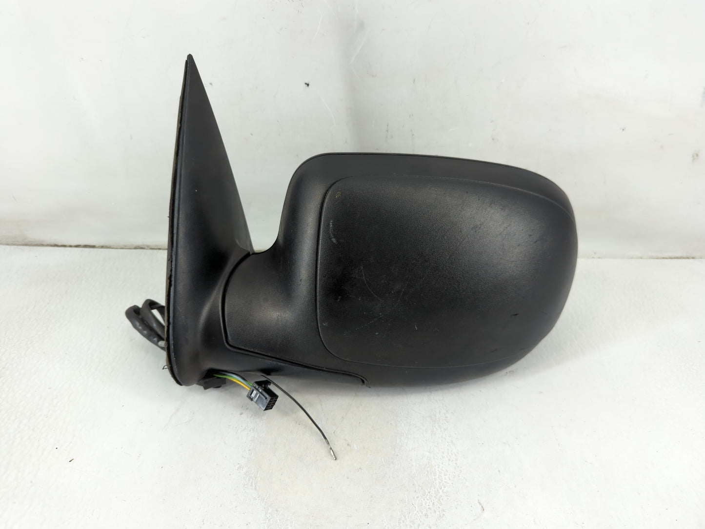 2003-2007 Chevrolet Silverado 1500 Driver Side View Mirror - Left Door Mirror OEM Used - Oemusedautoparts1.com