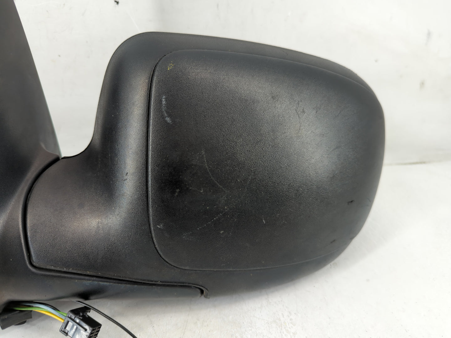 2003-2007 Chevrolet Silverado 1500 Driver Side View Mirror - Left Door Mirror OEM Used - Oemusedautoparts1.com