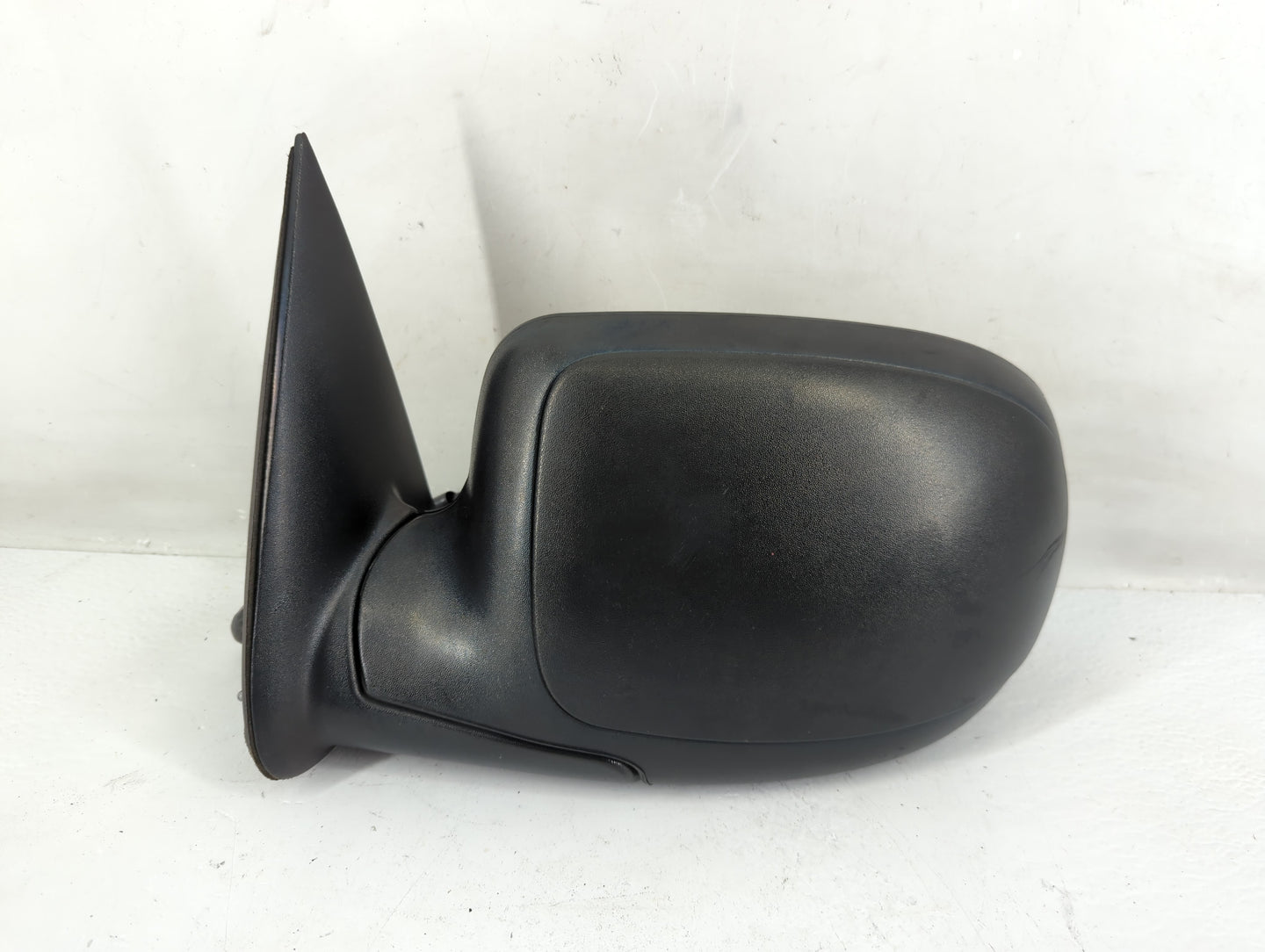 2003-2007 Chevrolet Silverado 1500 Driver Side View Mirror - Left Door Mirror OEM Used - Oemusedautoparts1.com
