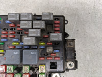 2003-2005 Chevrolet Silverado 1500 Fusebox Fuse Box Panel Relay Module P/N:15177117-01 Fits Fits 2003 2004 2005 2006 OEM Use